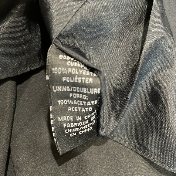 NWT Jill Stuart Halter Deep Vee Low Back Charmeuse Evening Gown SZ 6 Black - Picture 11 of 12